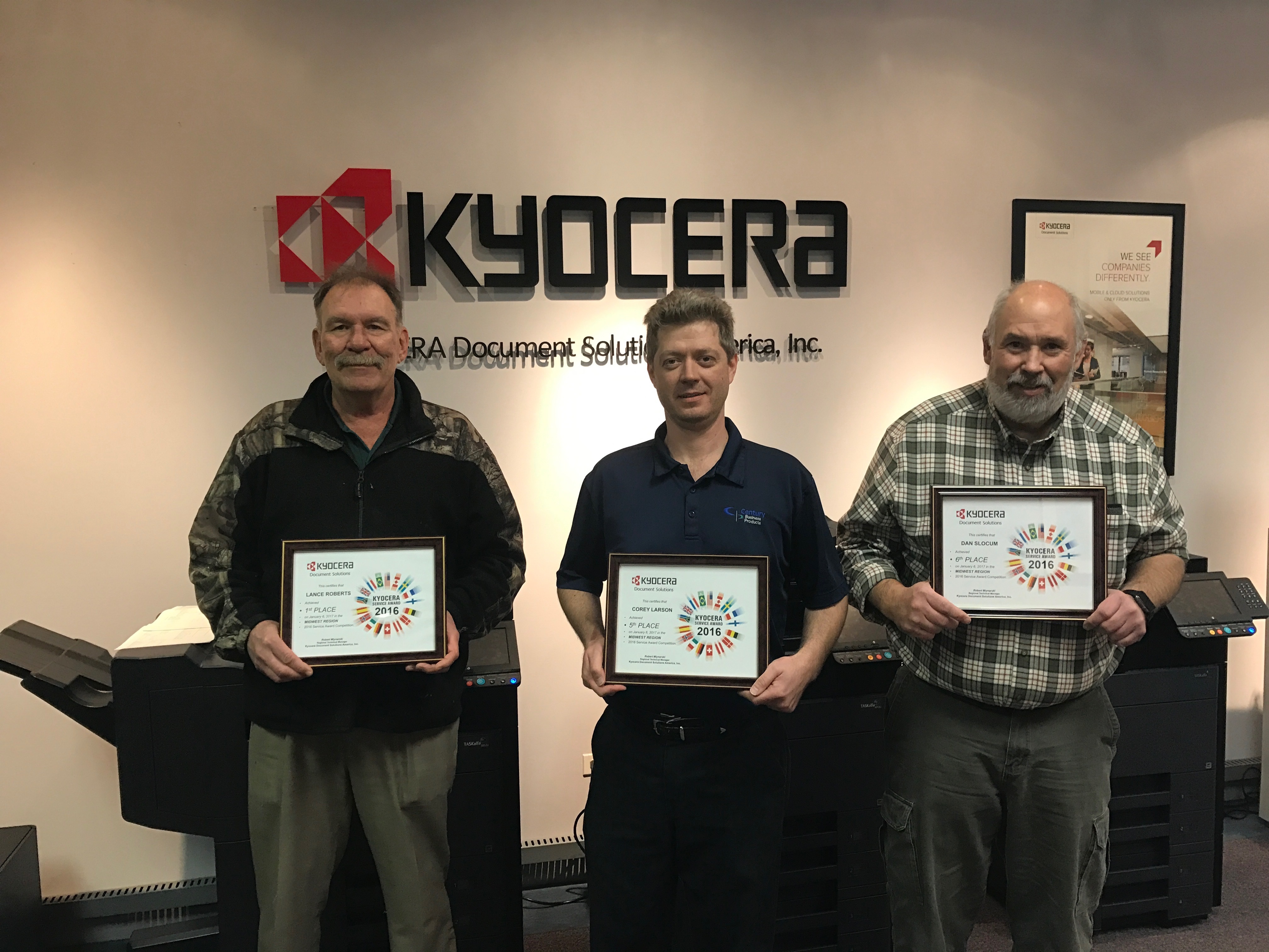 kyocera-top-tech-service-award-chicago-rnd-2-1-6-17-2
